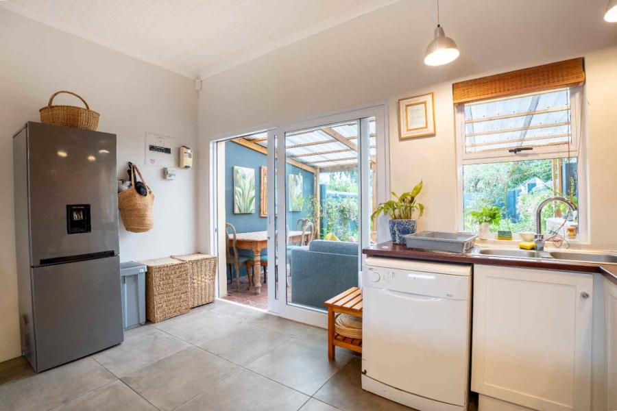 To Let 2 Bedroom Property for Rent in Franschhoek Western Cape